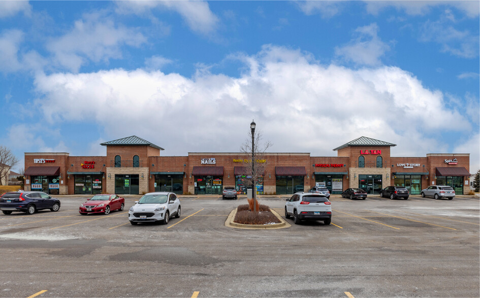 Primary Photo Of 10703-10753 Dundee Rd, Huntley Freestanding For Lease