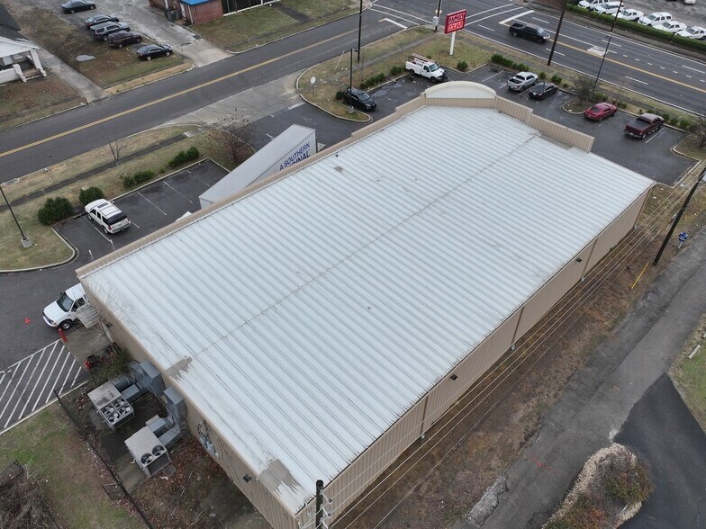 More Photos Of 3120 26th St N, Birmingham Freestanding For Sale