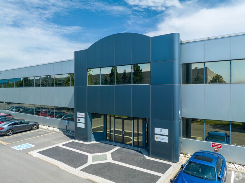 More Photos Of 5285 Solar Dr, Mississauga Office For Lease