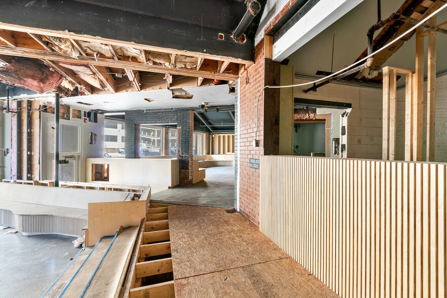 More Photos Of 1811 Division St, Nashville Freestanding For Sale
