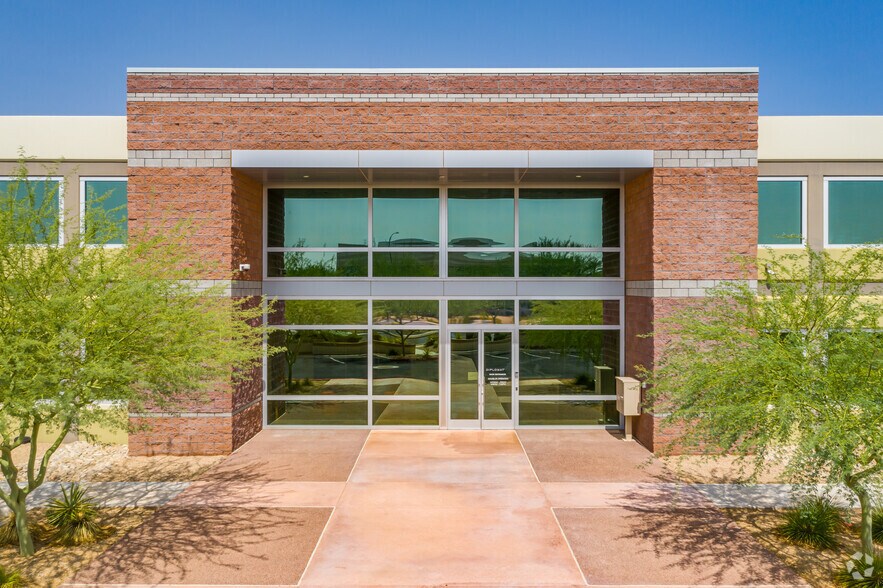 More Photos Of 485 N Juniper Dr, Chandler Research And Development For Lease