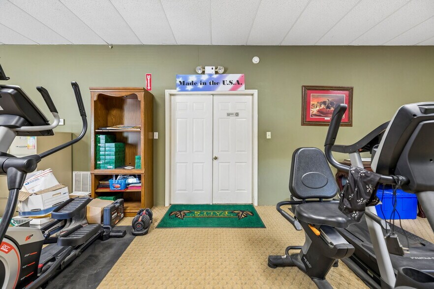 More Photos Of 49 Cutting Edge Ln, Dunlap Freestanding For Sale