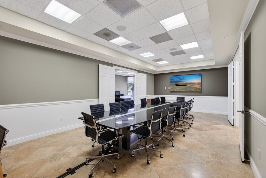 More Photos Of 2151 S Alternate A1A Hwy, Jupiter Medical For Sale