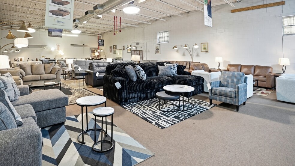 More Photos Of 9-13 Pine Aire Dr, Bay Shore Warehouse For Sale