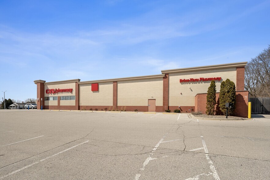 More Photos Of 1108 N 14th St, Sheboygan Drugstore For Sale