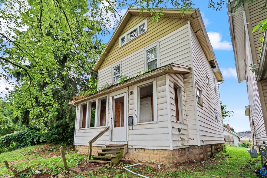 More Photos Of 187 Penn Ave, Mansfield Multifamily For Sale