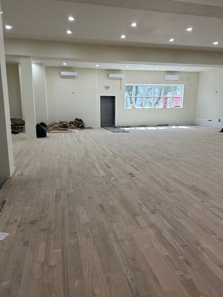 More Photos Of 2261 Bragg St, Brooklyn Schools For Sale