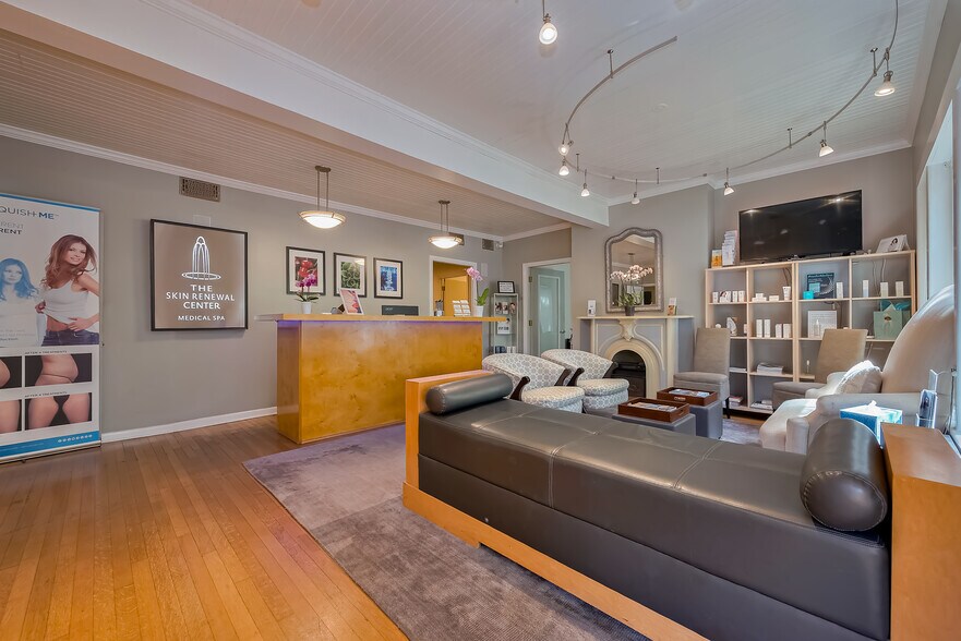 More Photos Of 1512 W Alabama St, Houston Flex For Sale