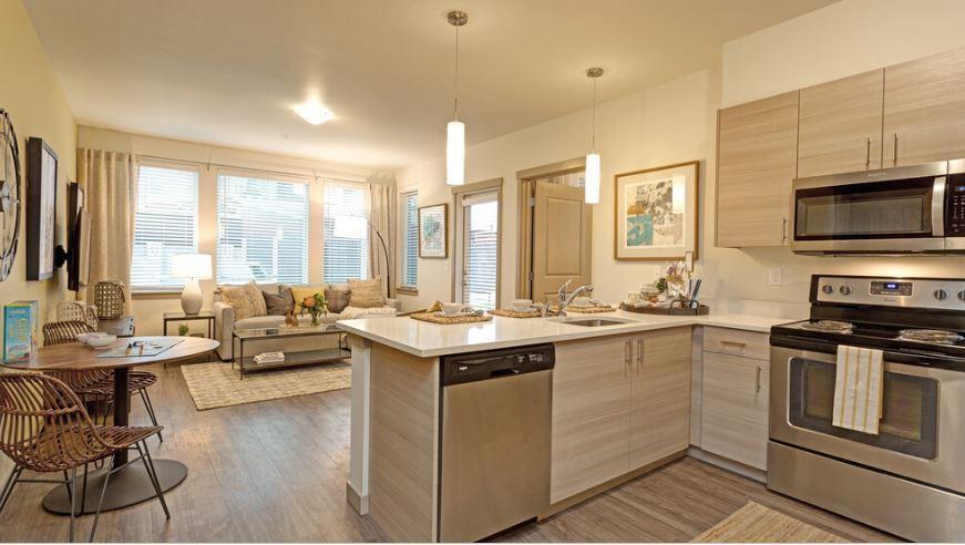 More Photos Of 2200 W Meeker St, Kent Apartments For Lease