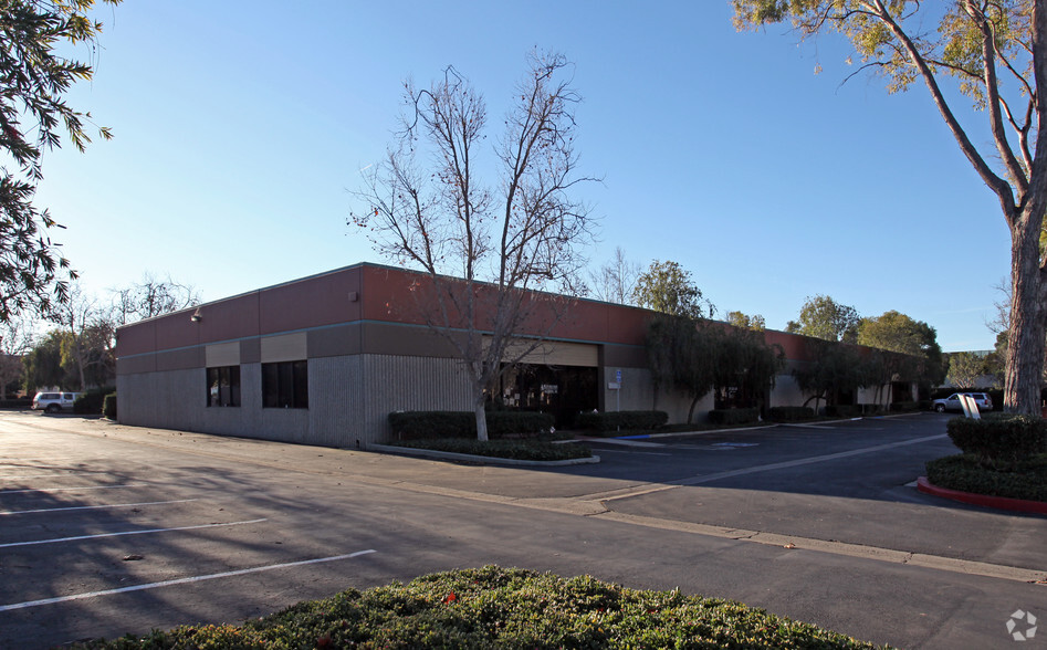 Primary Photo Of 1390 Flynn Rd, Camarillo Industrial For Sale