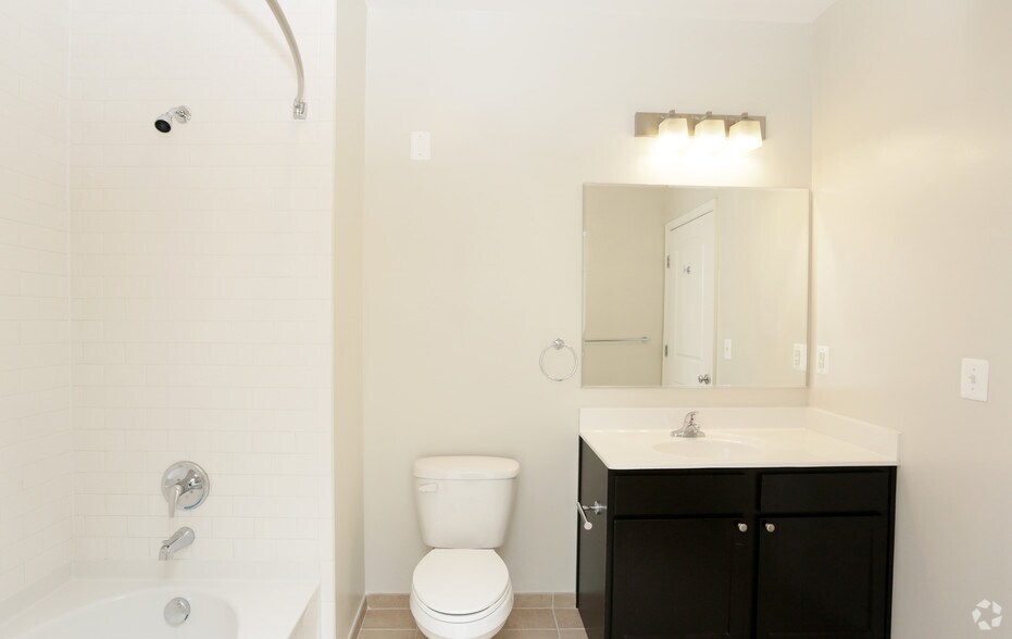 More Photos Of 2300 Washington Pl NE, Washington Apartments For Lease