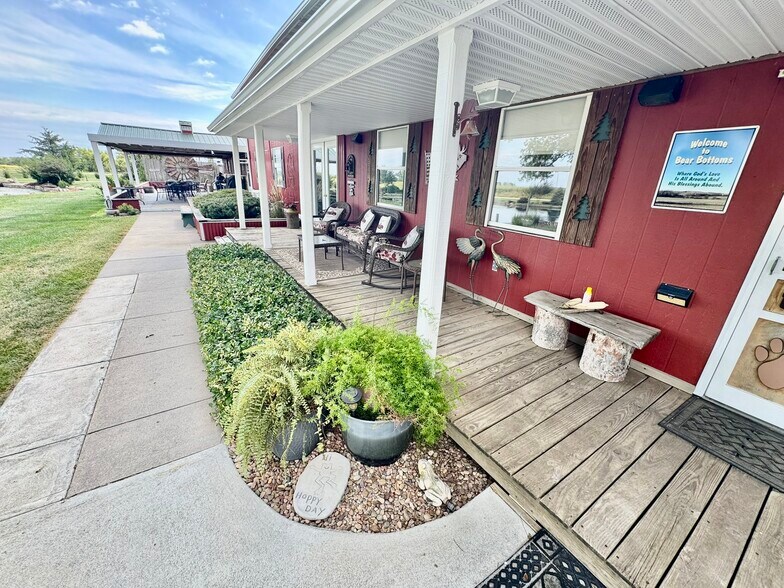 More Photos Of 505 Meridian Rd, Miltonvale Hospitality For Sale