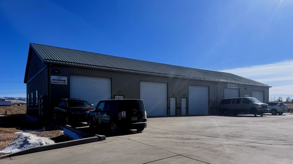 More Photos Of 820 Plaza Ln, Laramie Warehouse For Lease