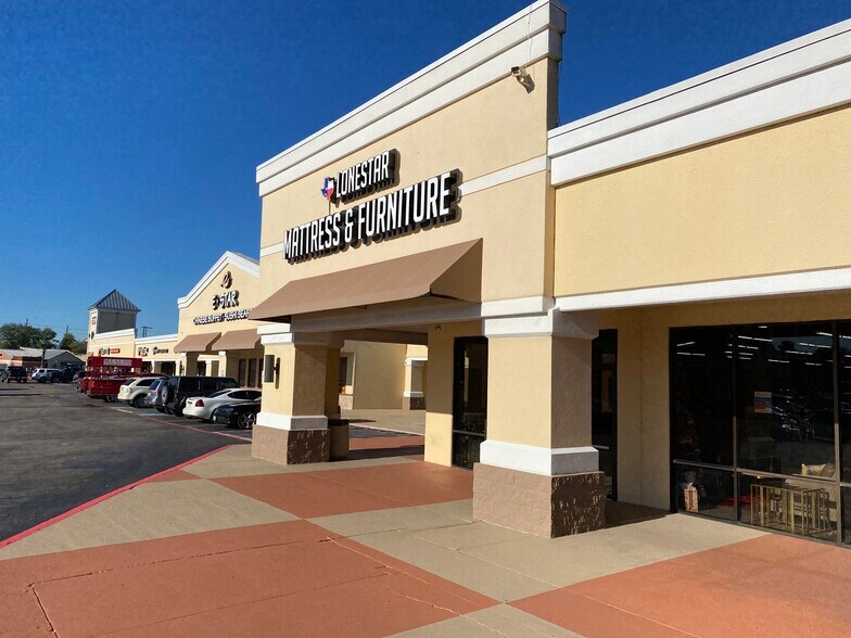 More Photos Of 17360-17458 Hwy 290, Houston Unknown For Lease