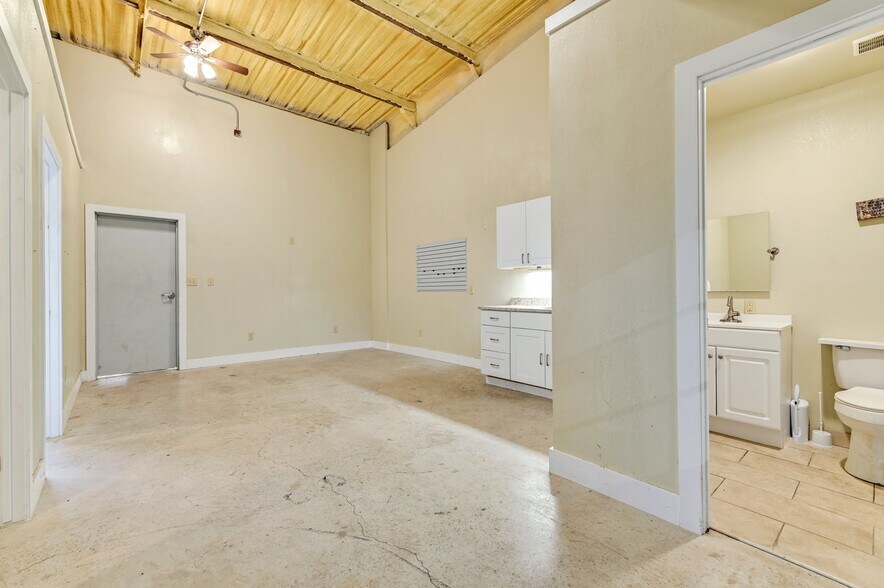 More Photos Of 4450 State Highway 29, Bertram Industrial For Lease