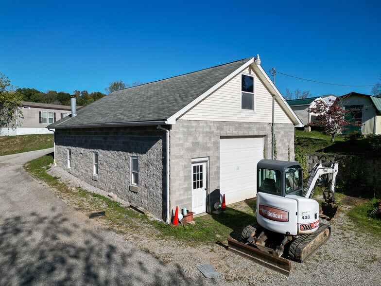 More Photos Of 100 Sand Hill Mobile Park, Charleston Land For Sale