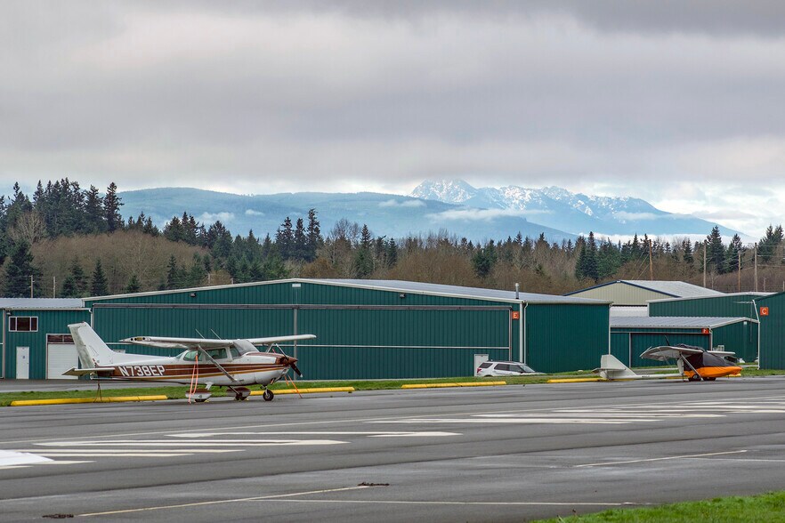 More Photos Of 191 Airport Rd, Port Townsend Airplane Hangar For Sale
