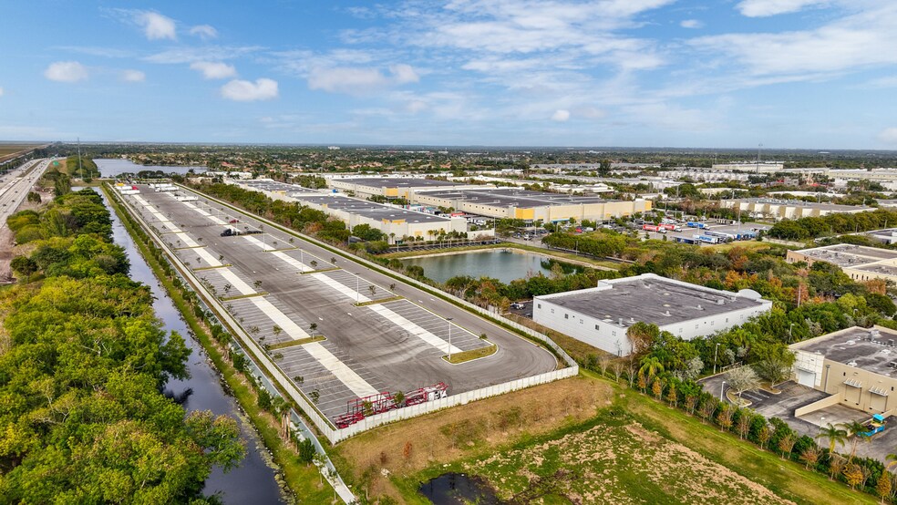 More Photos Of 3950 NW 126th Ave, Coral Springs Warehouse For Lease