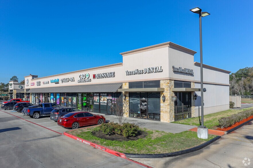 Primary Photo Of 3809 Atascocita Rd, Humble Storefront For Lease