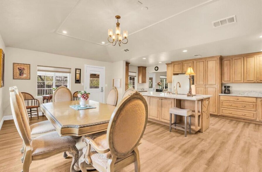 More Photos Of 4919 Hazel Ave, Fair Oaks Assisted Living For Sale