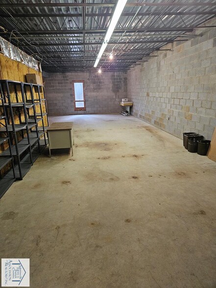 More Photos Of 2611 Riverside Dr, Bassett Office For Sale