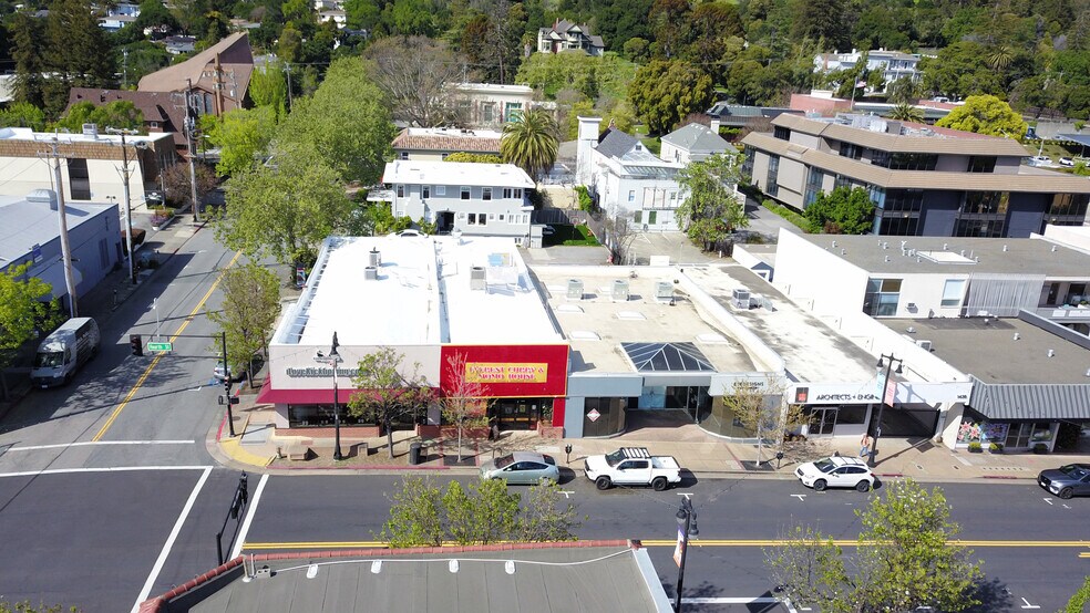 More Photos Of 1444-1446 4th St, San Rafael Storefront For Lease