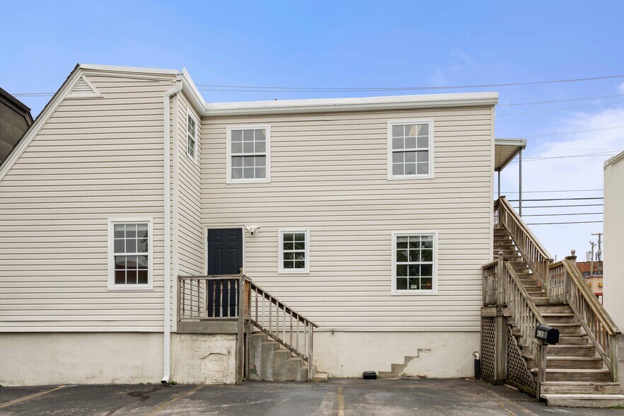 More Photos Of 4105 Hillsboro Cir, Nashville Office For Sale