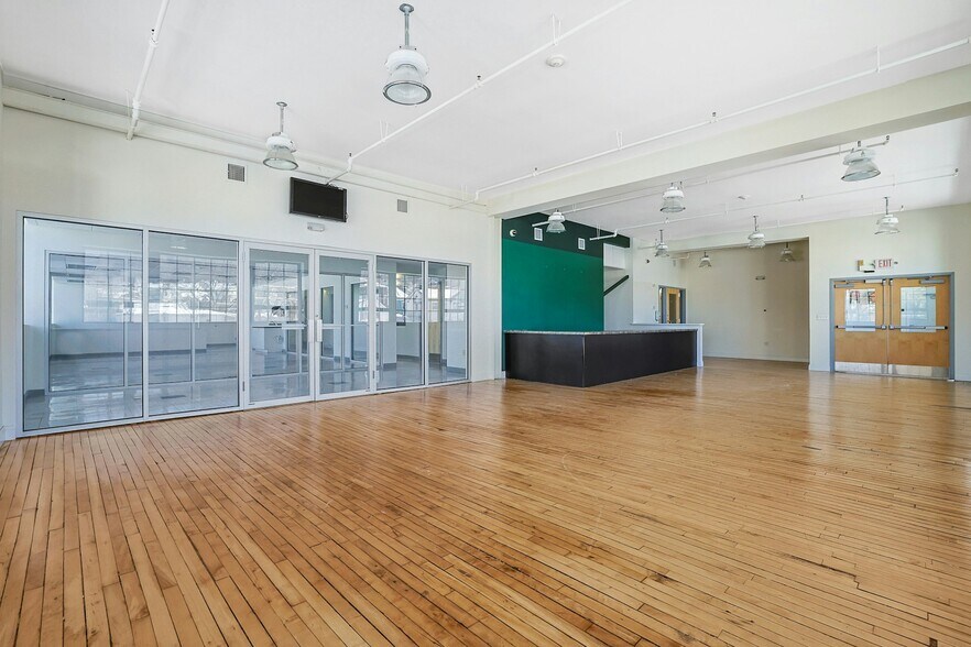 More Photos Of 31 W Broad St, Haverstraw Office For Lease