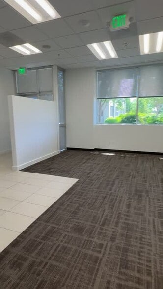 Primary Photo Of 6140 Hellyer Ave, San Jose Office Residential For Lease