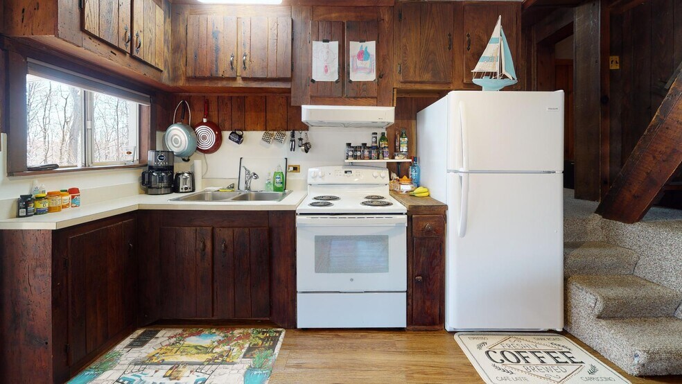 More Photos Of 42 Staley Drive, Morgantown Apartments For Sale