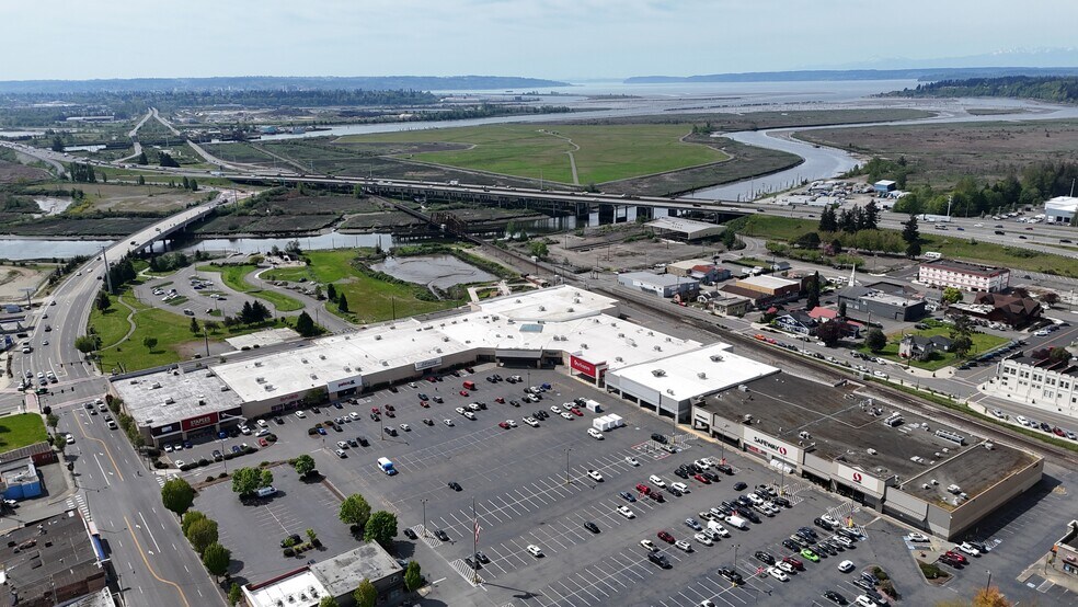 Primary Photo Of 251 Marysville Mall, Marysville General Retail For Sale