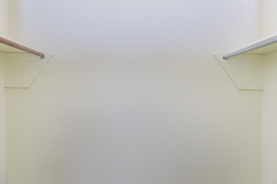 More Photos Of 255 Turner St, Roanoke Apartments For Sale