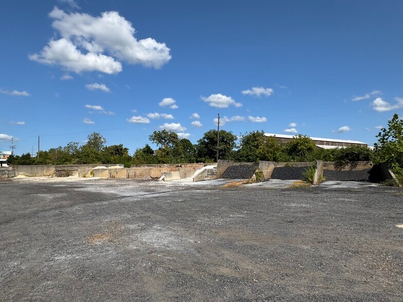 More Photos Of 625 Industrial Hwy, Pottstown Flex For Sale