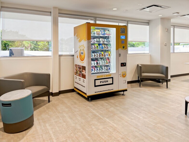 More Photos Of 6501 Park of Commerce Blvd, Boca Raton Coworking Space