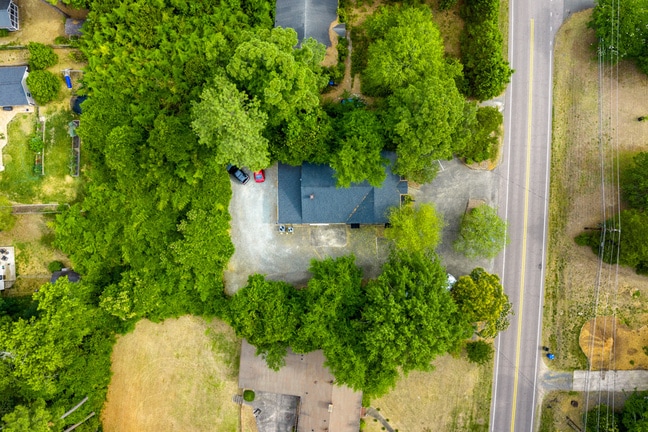 More Photos Of 3130 Hope Valley Rd, Durham Office For Sale