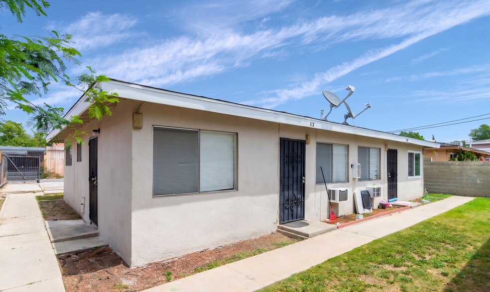 More Photos Of 412 W Ramona Dr, Rialto Multifamily For Sale