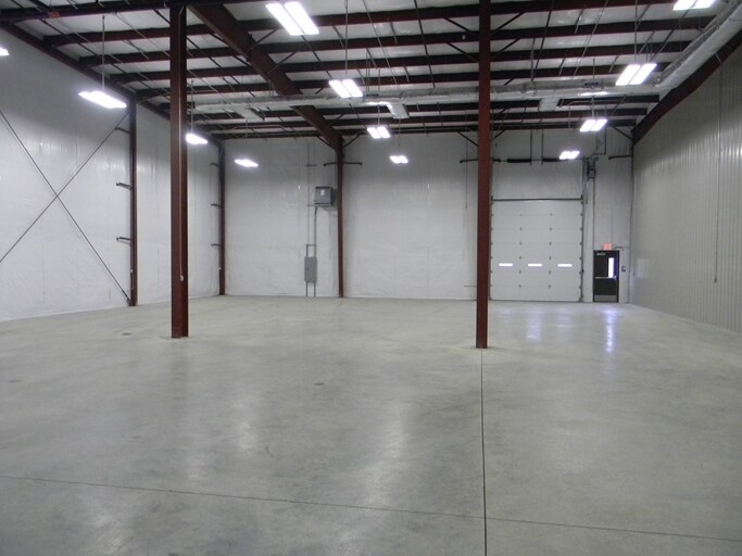 More Photos Of 212 Airport Rd, Lewis Run Warehouse For Lease