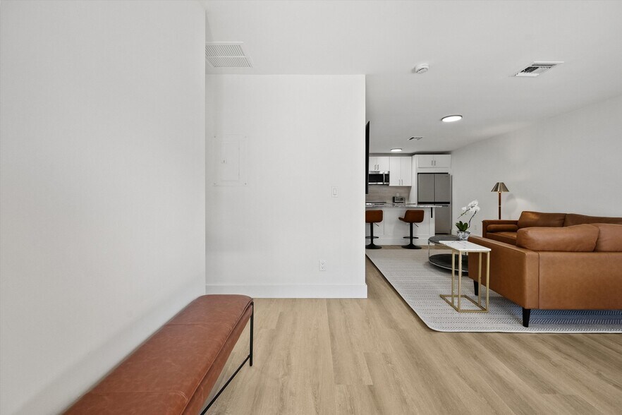 More Photos Of 1262 The 12th Fairway, Wellington Apartments For Sale