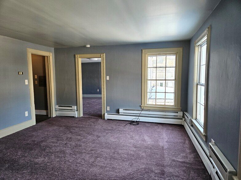 More Photos Of 464 Main St, New Milford Storefront Retail Office For Sale