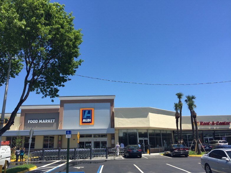 More Photos Of 705-761 NE 167th St, Miami Unknown For Lease