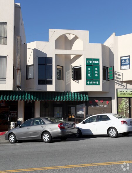 Primary Photo Of 2578 Noriega St, San Francisco Storefront Retail Office For Lease