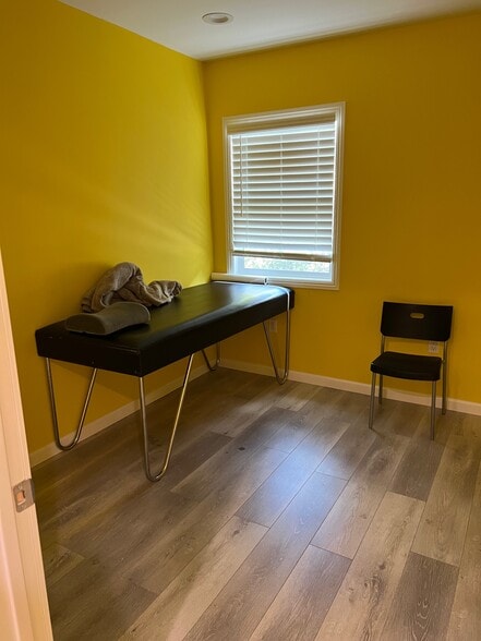 More Photos Of 1143 N Lake Ave, Pasadena Medical For Lease