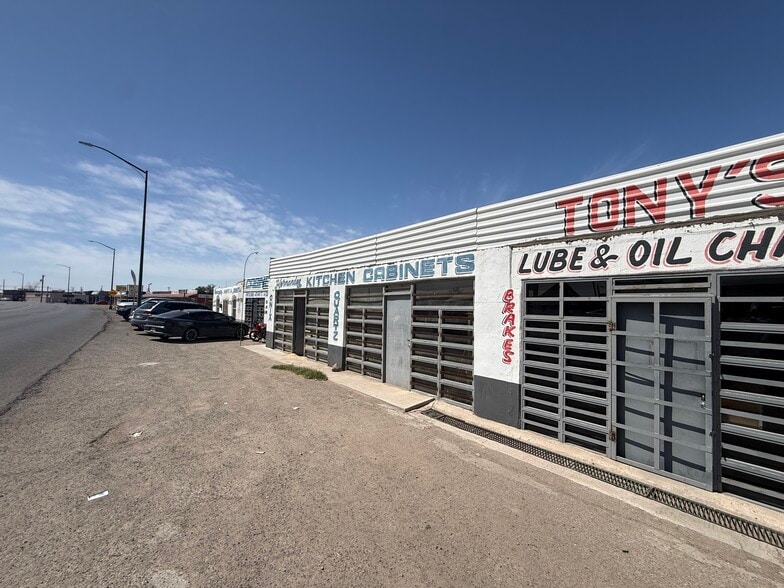 More Photos Of 8756 Alameda Ave, El Paso Freestanding For Sale