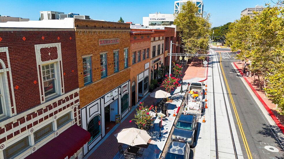 More Photos Of 410 W 4th St, Santa Ana Office For Sale