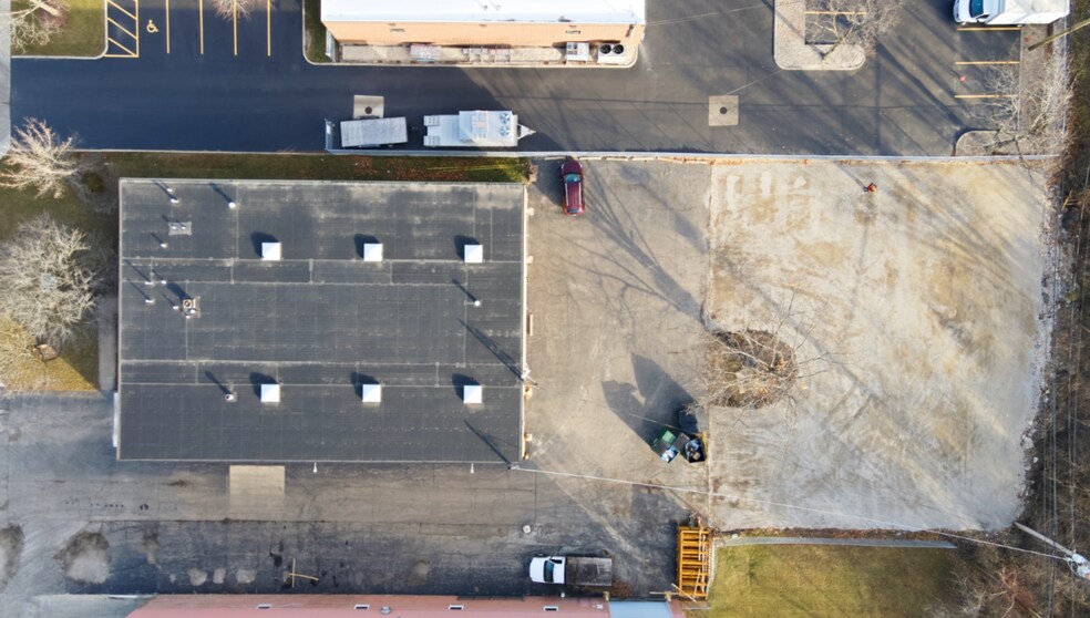 More Photos Of 731 Morse Ave, Schaumburg Manufacturing For Sale