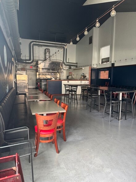 More Photos Of 471 S A St, Springfield Restaurant For Lease