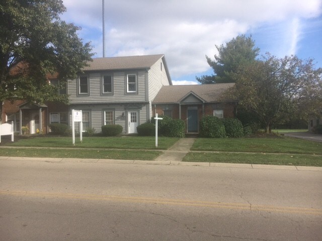 More Photos Of 1930 N Lakeman Dr, Bellbrook Office For Lease