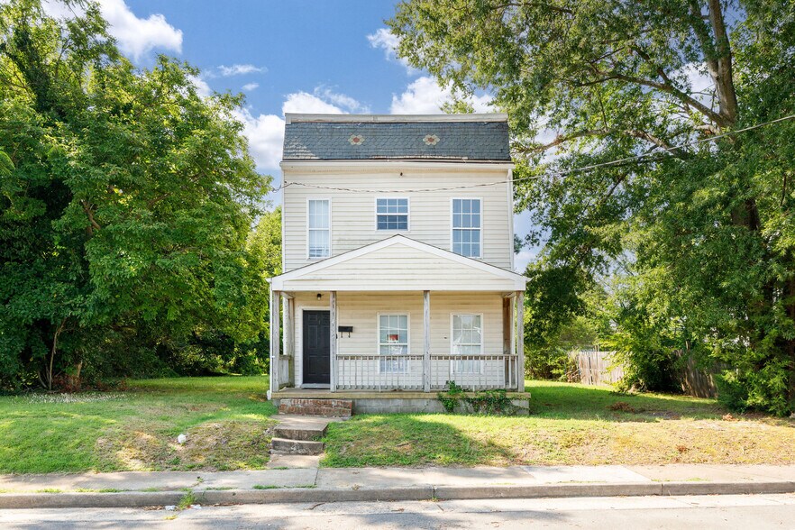 More Photos Of 3110 Woodcliff Ave, Richmond Specialty For Sale