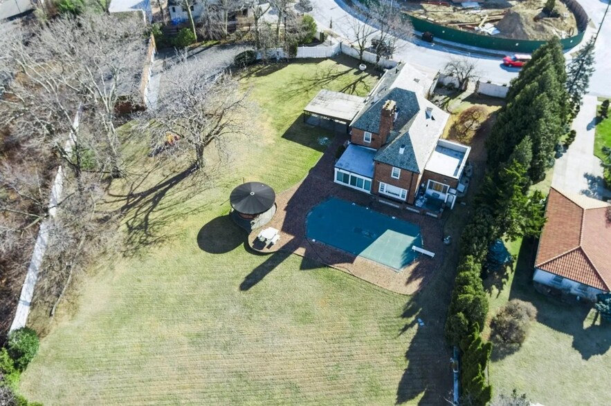 More Photos Of 125 Malba Dr, Flushing Land For Sale