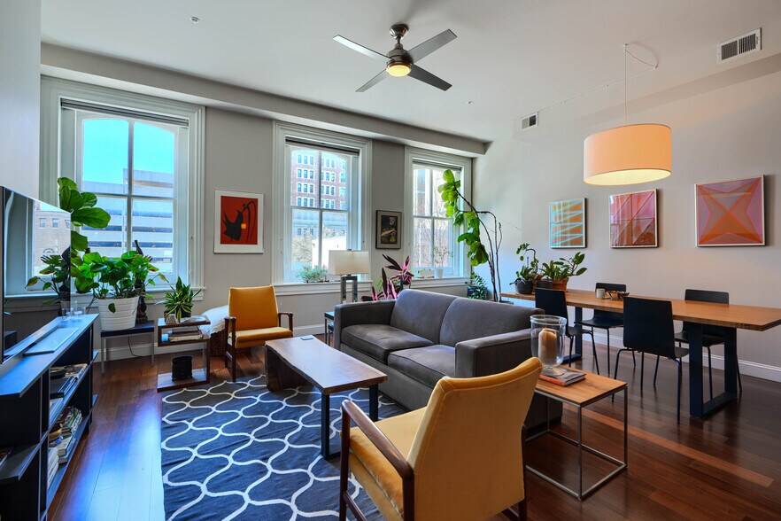 More Photos Of 1025 St. Paul St, Baltimore Apartments For Sale